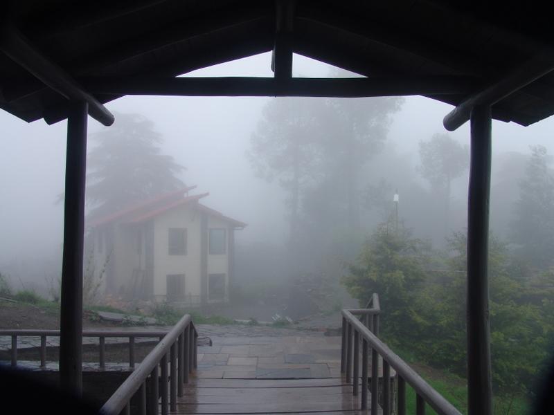 Отель Imperial Heights Алмора Экстерьер фото